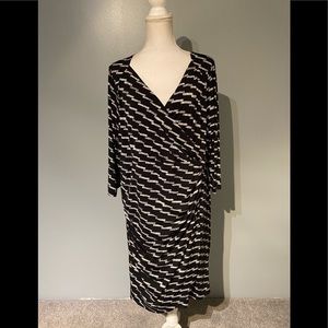 Lane Bryant 22 print faux wrap dress